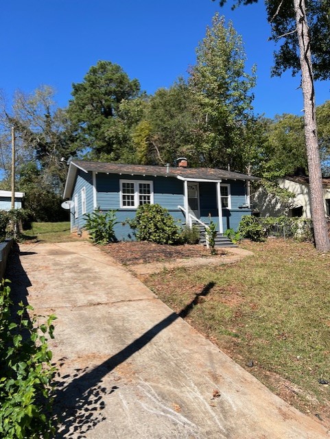 328 Woodview Avenue